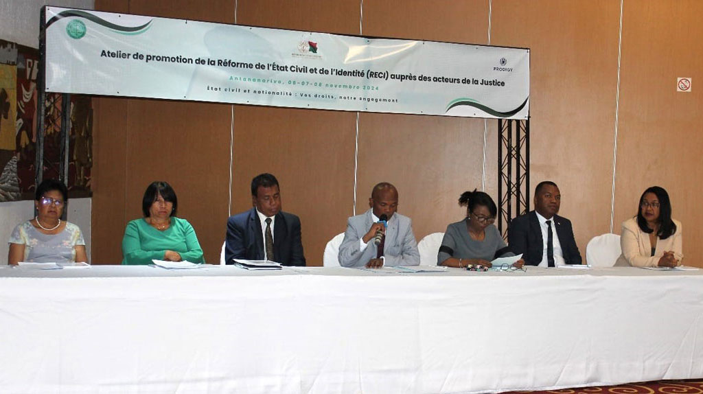 Réforme de l'État civil et de l'identité (RECI) : regroupement des acteurs de la justice